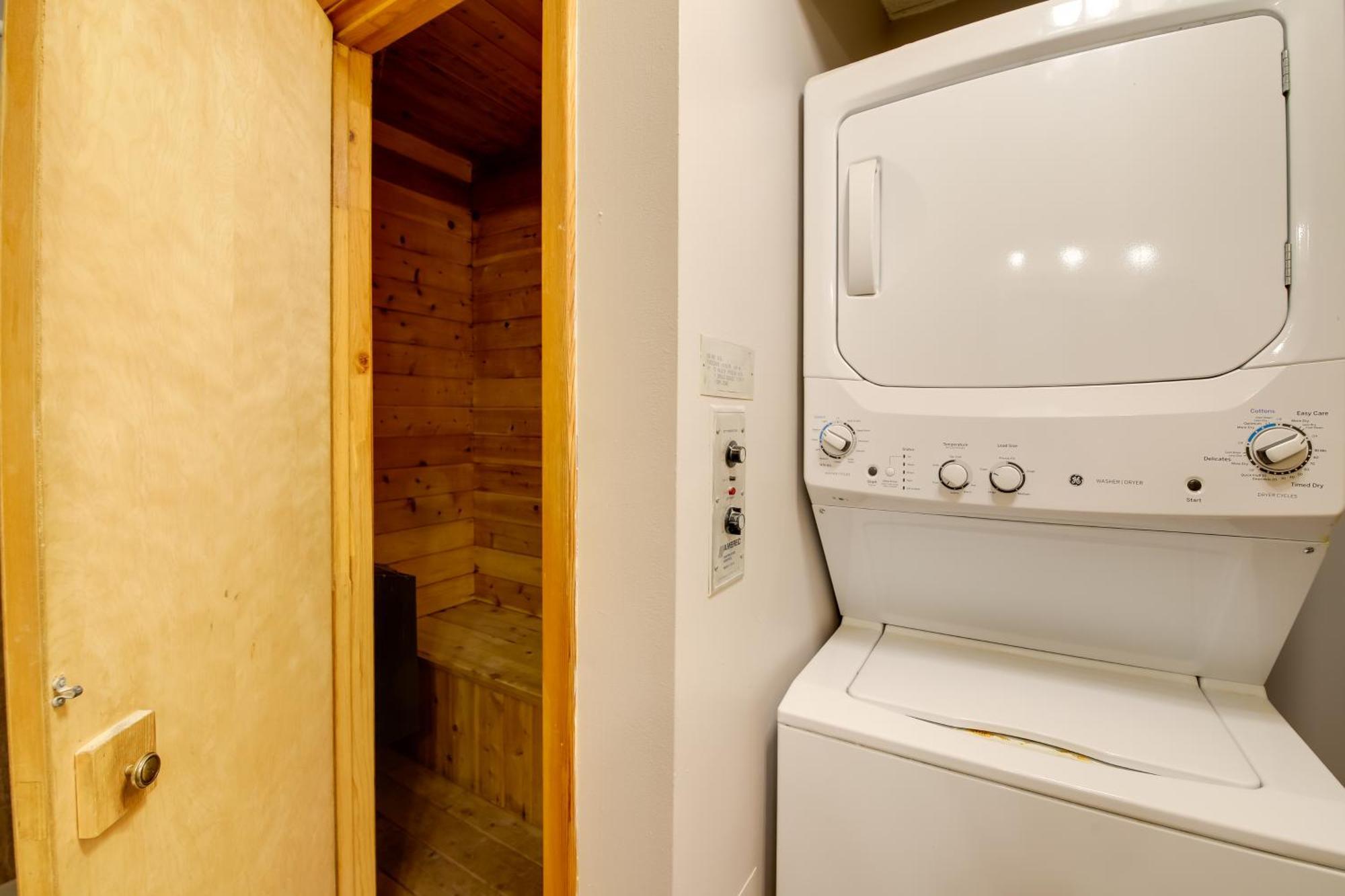 Gatlinburg Mountain Cabin With Hot Tub, Deck And Games Zewnętrze zdjęcie