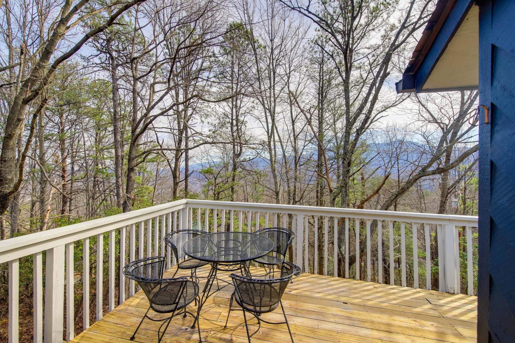Gatlinburg Mountain Cabin With Hot Tub, Deck And Games Zewnętrze zdjęcie