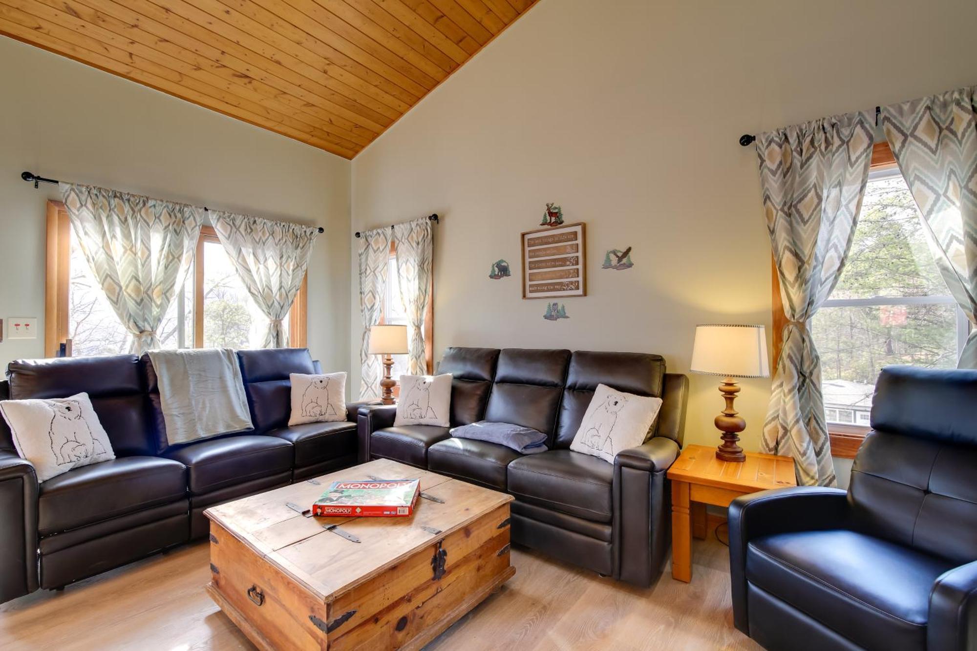 Gatlinburg Mountain Cabin With Hot Tub, Deck And Games Zewnętrze zdjęcie