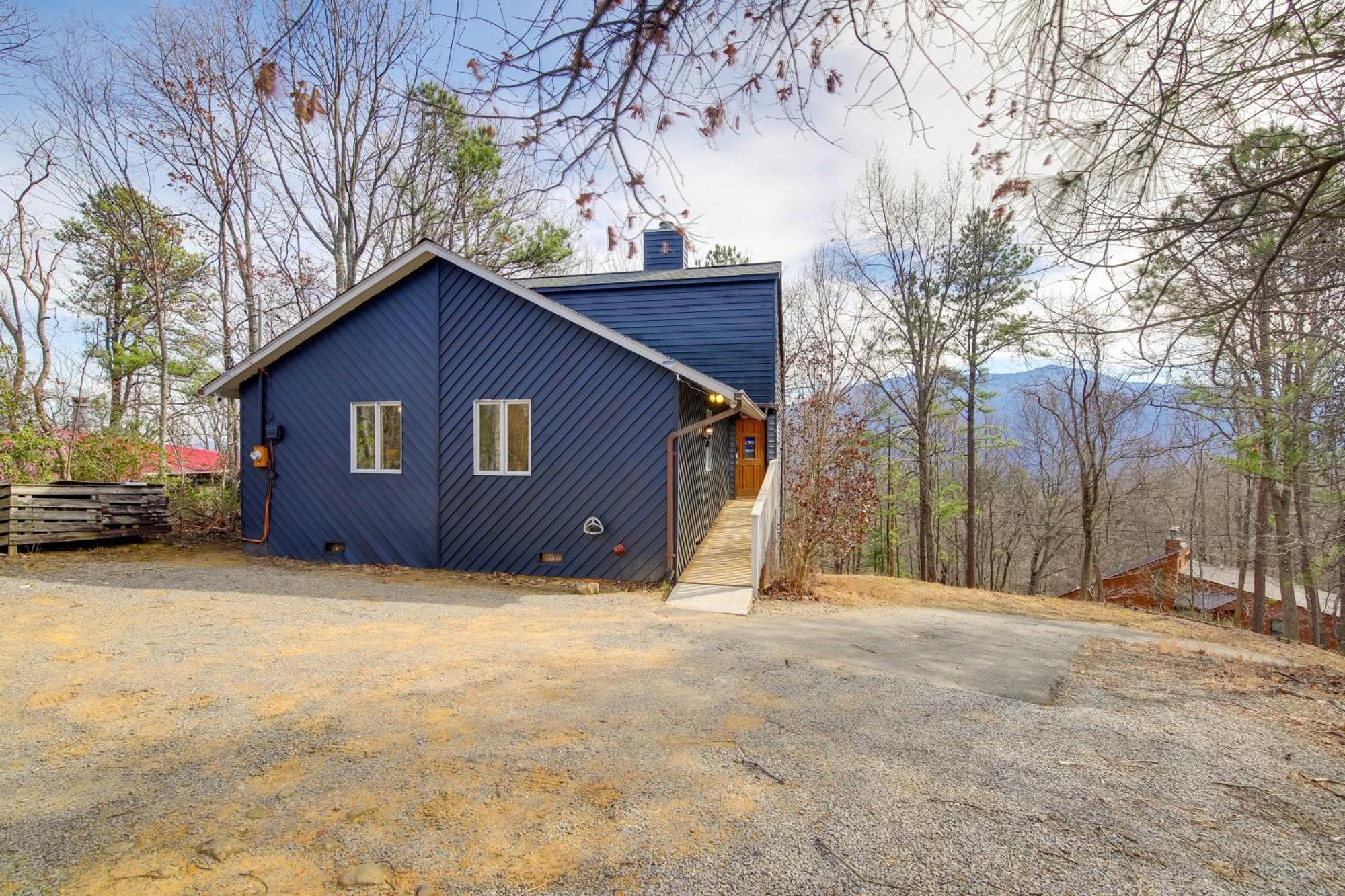 Gatlinburg Mountain Cabin With Hot Tub, Deck And Games Zewnętrze zdjęcie