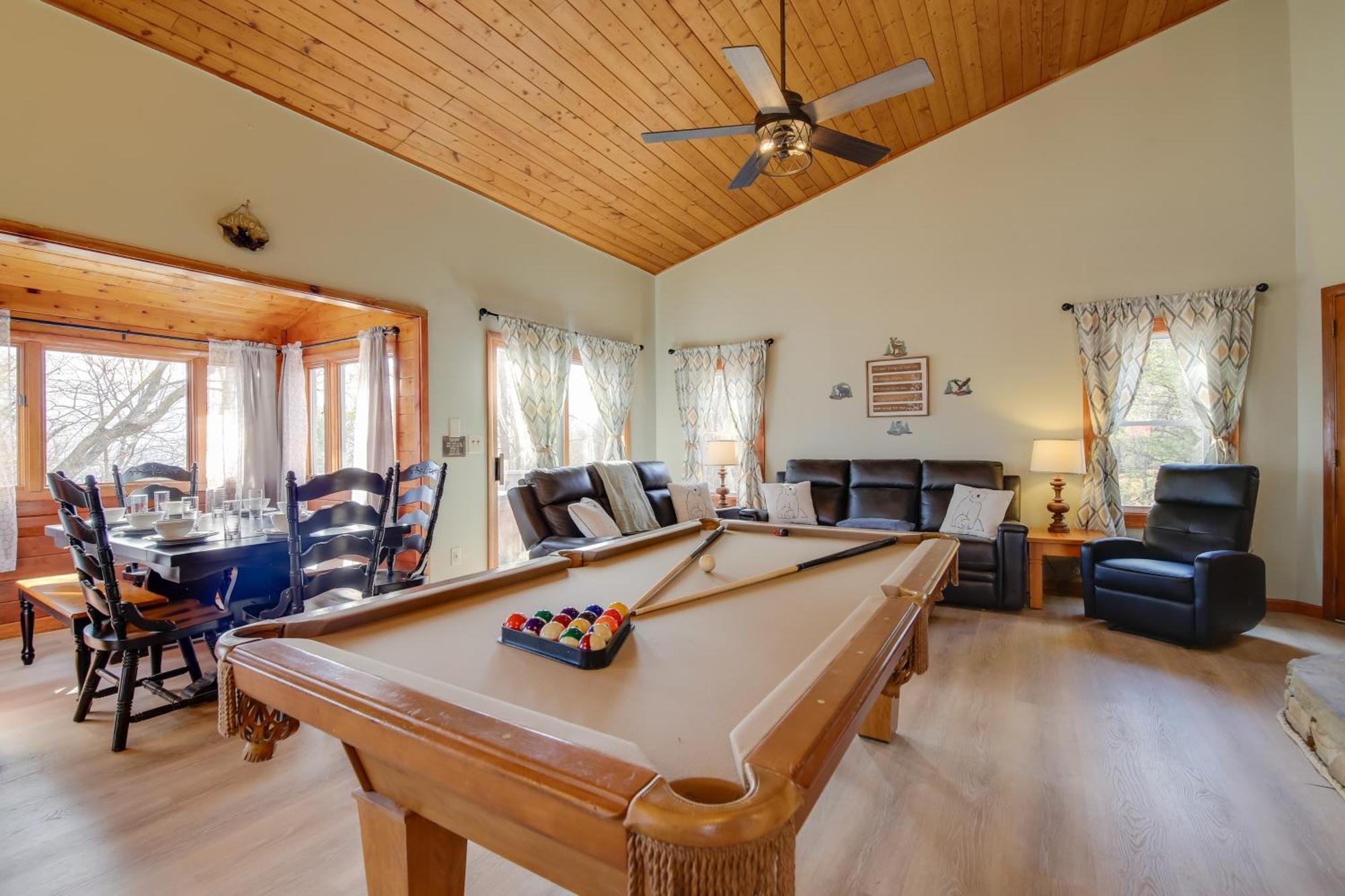 Gatlinburg Mountain Cabin With Hot Tub, Deck And Games Zewnętrze zdjęcie